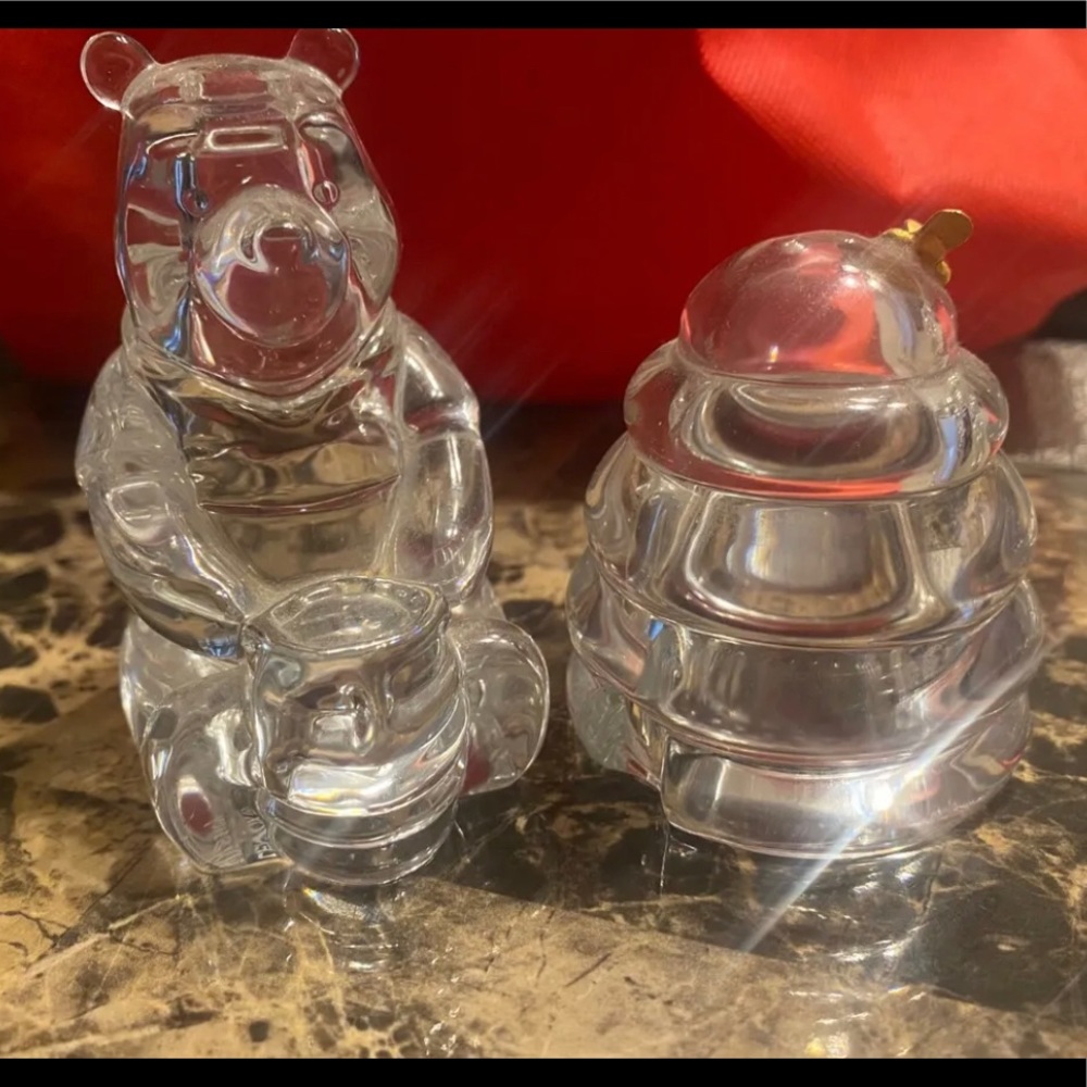 Lenox Winnie The Pooh Salt and Pepper Shakers